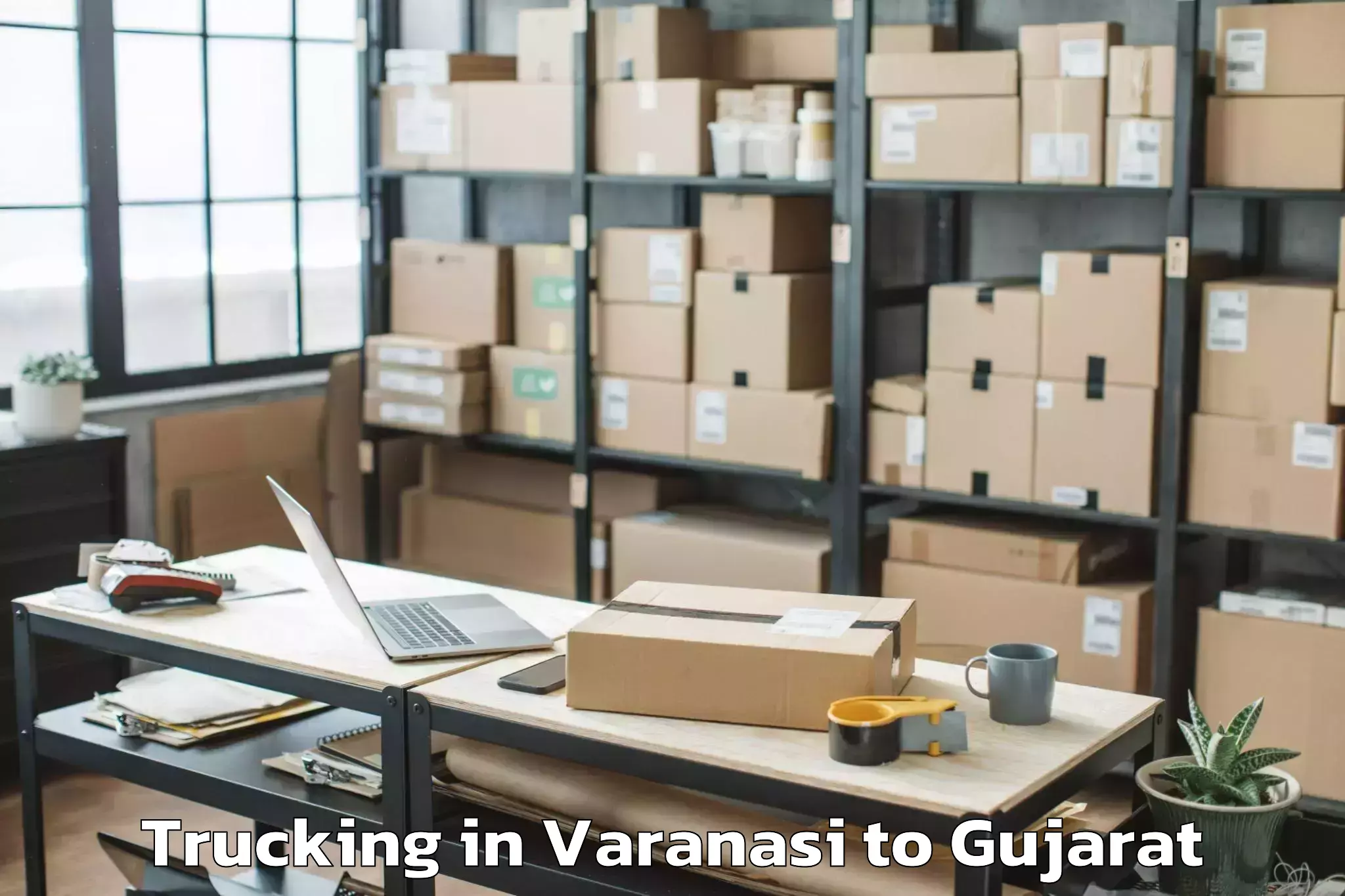 Get Varanasi to Jamkandorna Trucking